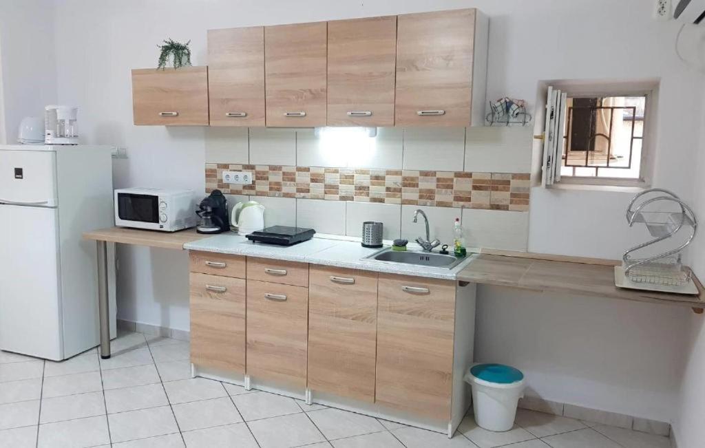 Fortuna Apartmanok Eger Zewnętrze zdjęcie