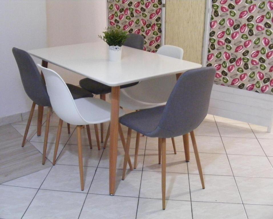 Fortuna Apartmanok Eger Zewnętrze zdjęcie
