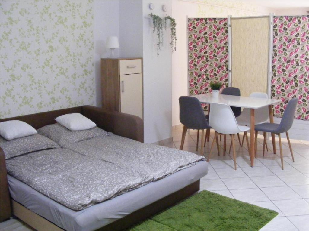 Fortuna Apartmanok Eger Zewnętrze zdjęcie